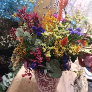 Ramo floral de temporada